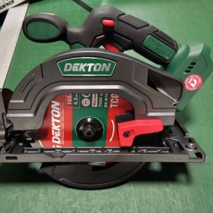 Máy cưa gỗ pin Dekton M21- CG165BL ( chưa có pin và sạc)